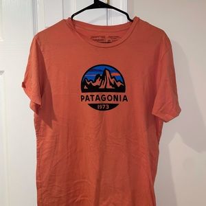 Mens Medium Patagonia Shirt